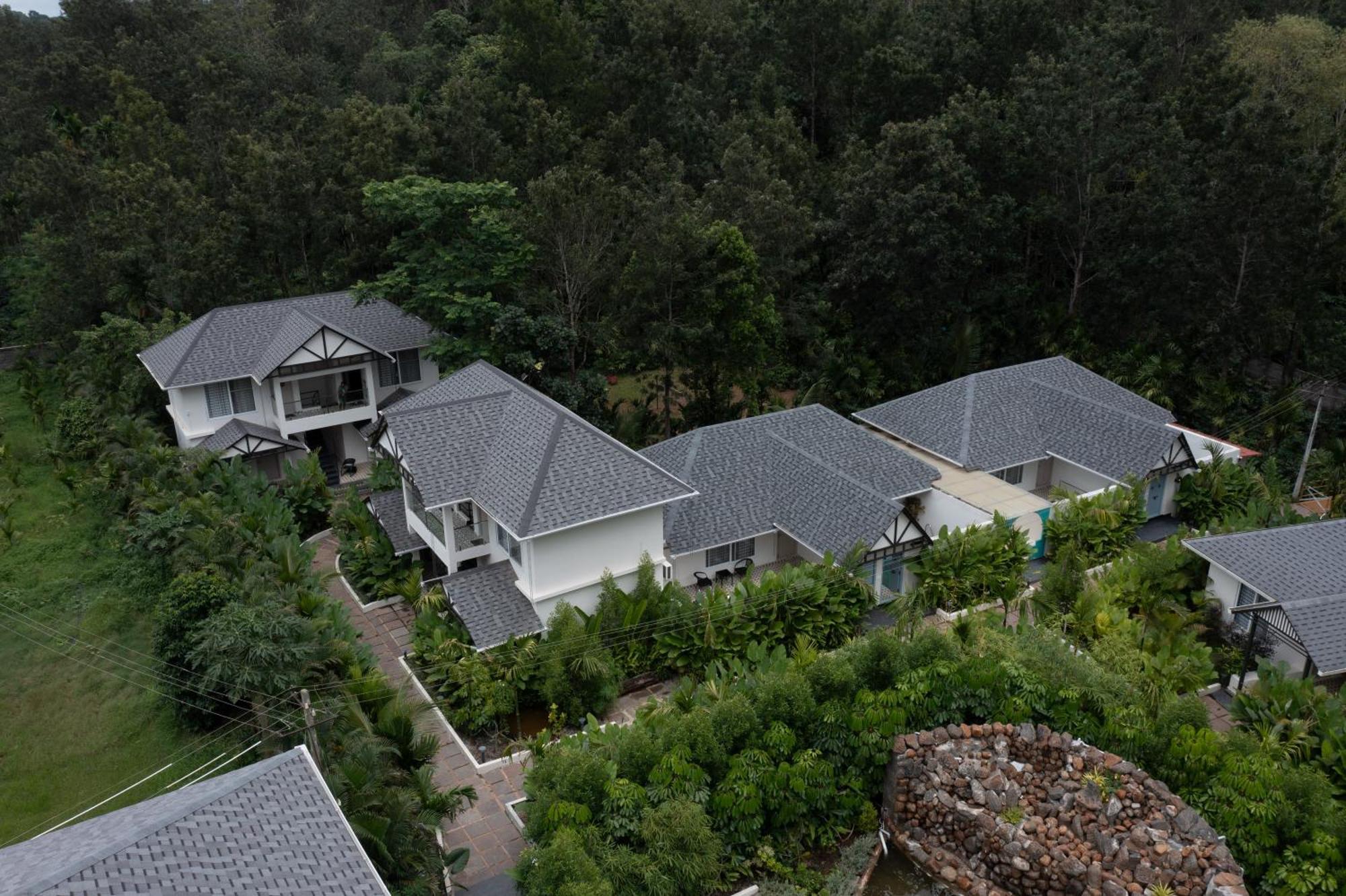 Inventree Aranya Resort & Spa Madikeri Exterior foto